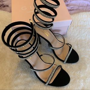 Black Rhinestones Sprial Heels